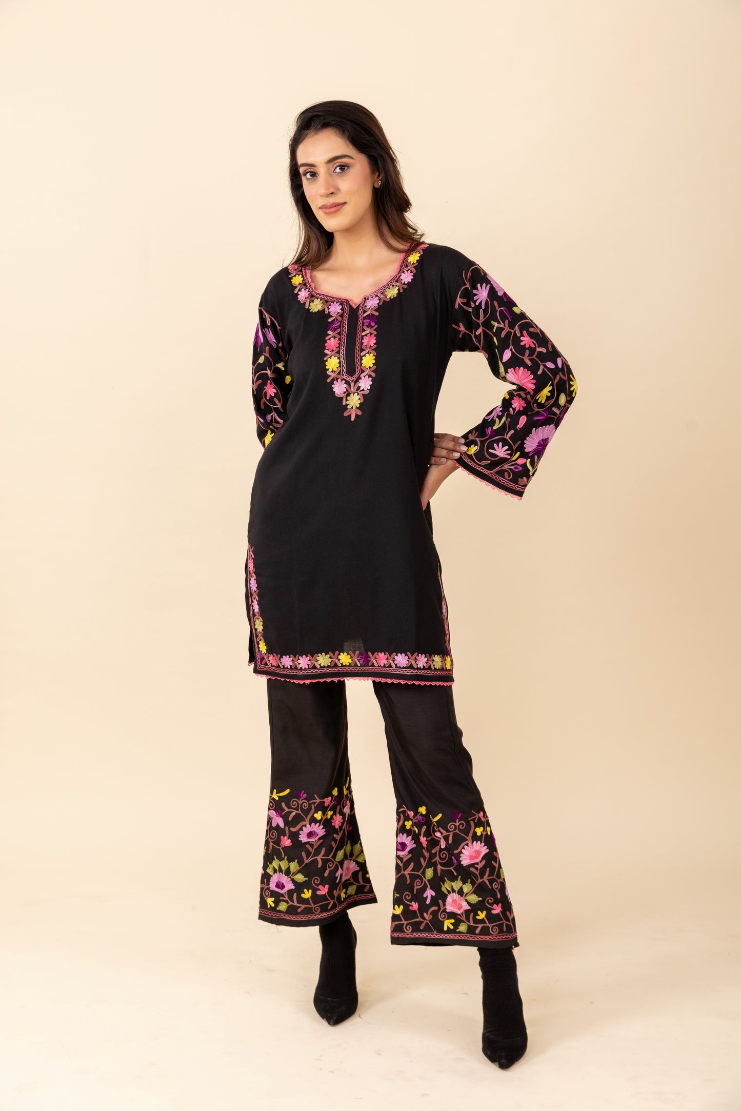 Bagh Ghazal Pant Set