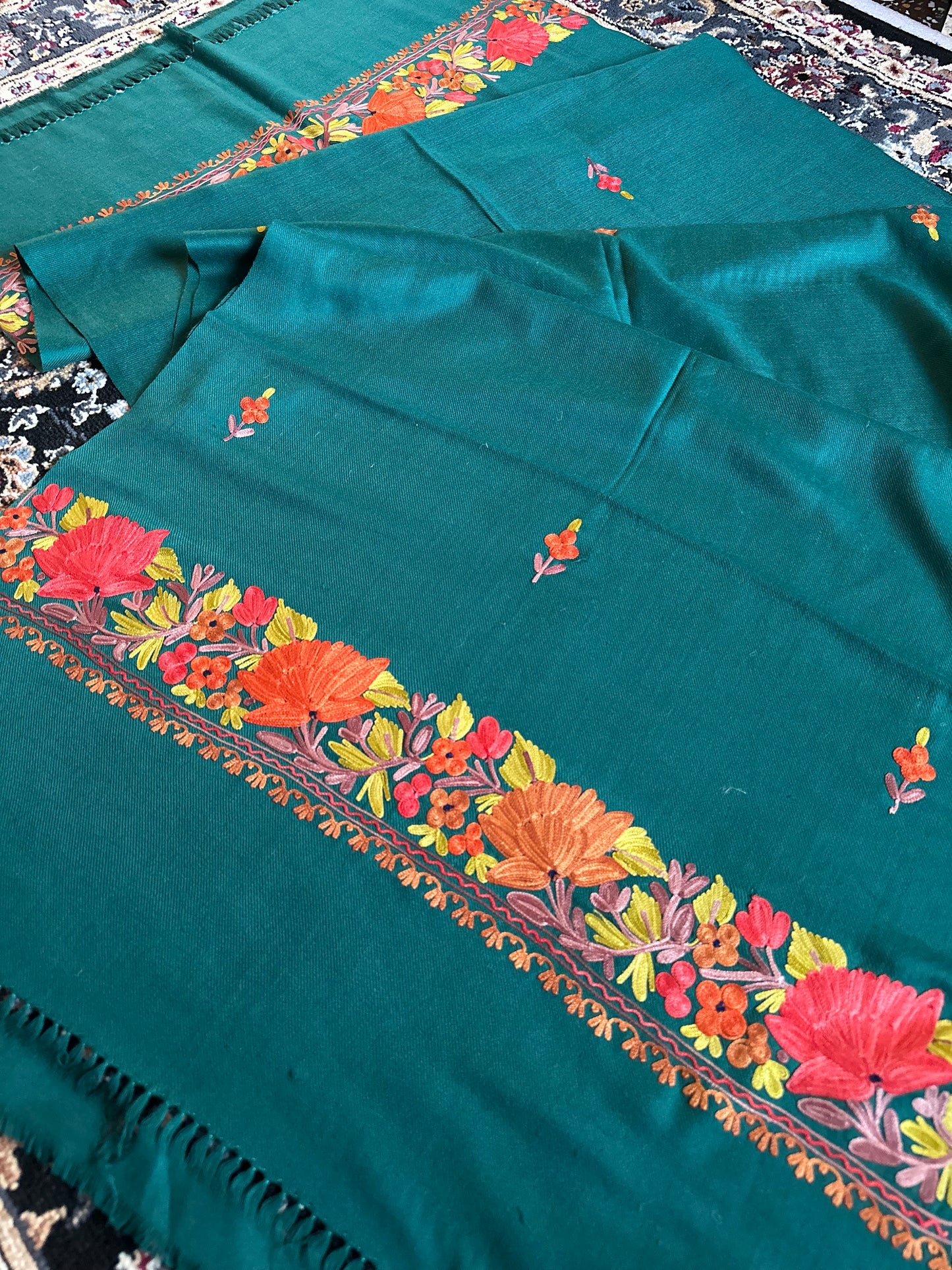 Gul Emerald Toosha Shawl