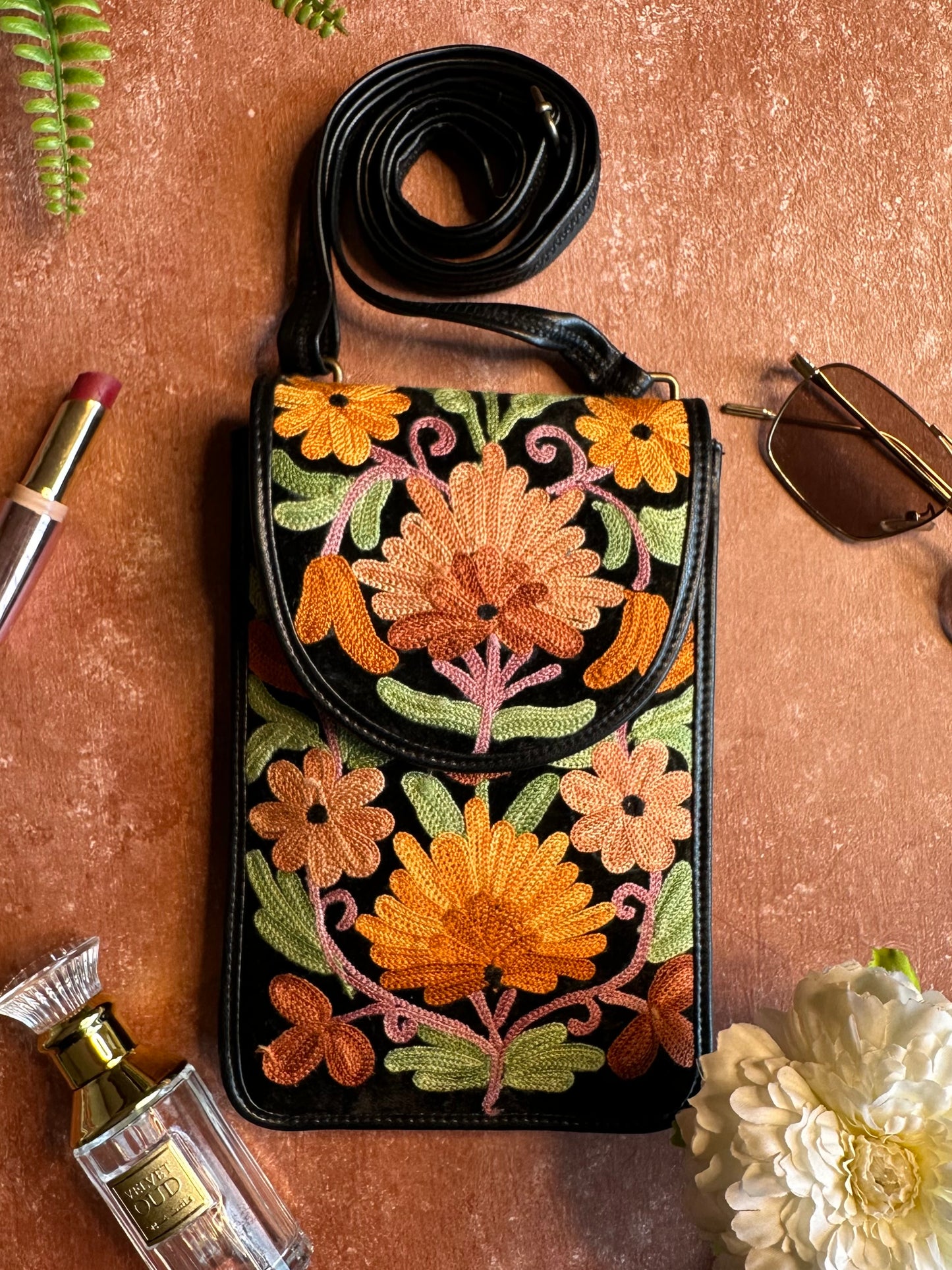 Black-floral Sling Bag