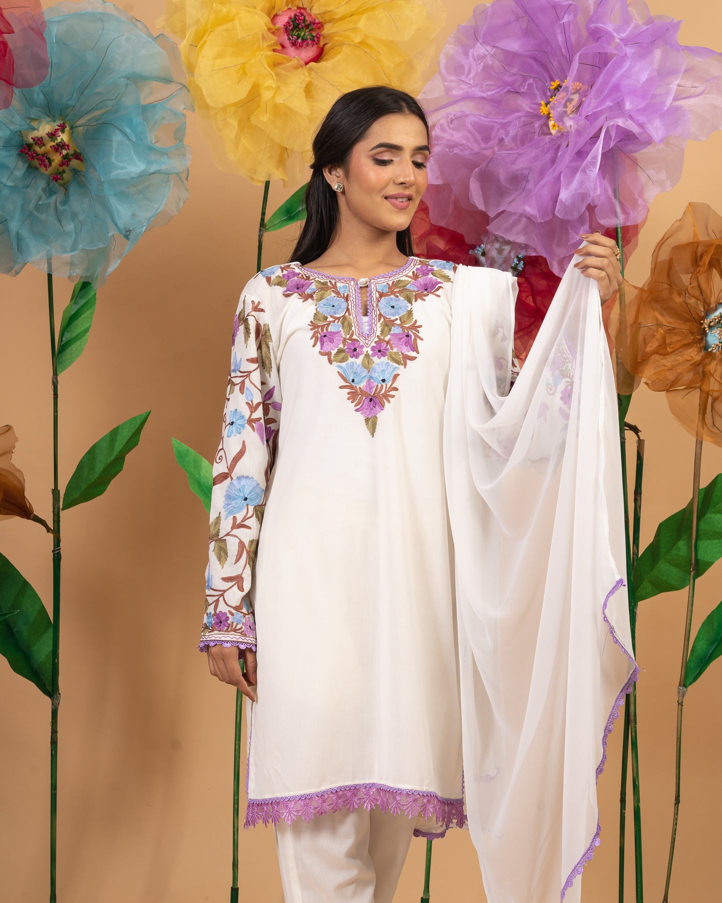 Bagh White Cotton Suit Set